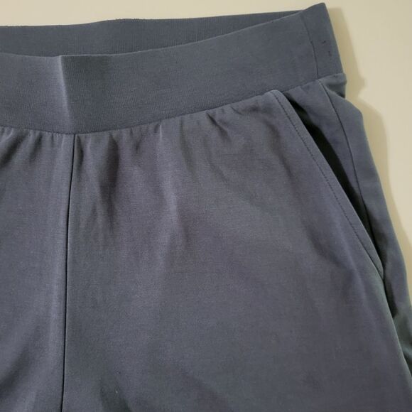Fabletics Gray Sleek Knit Wide Leg Pant - Picture 11 of 15